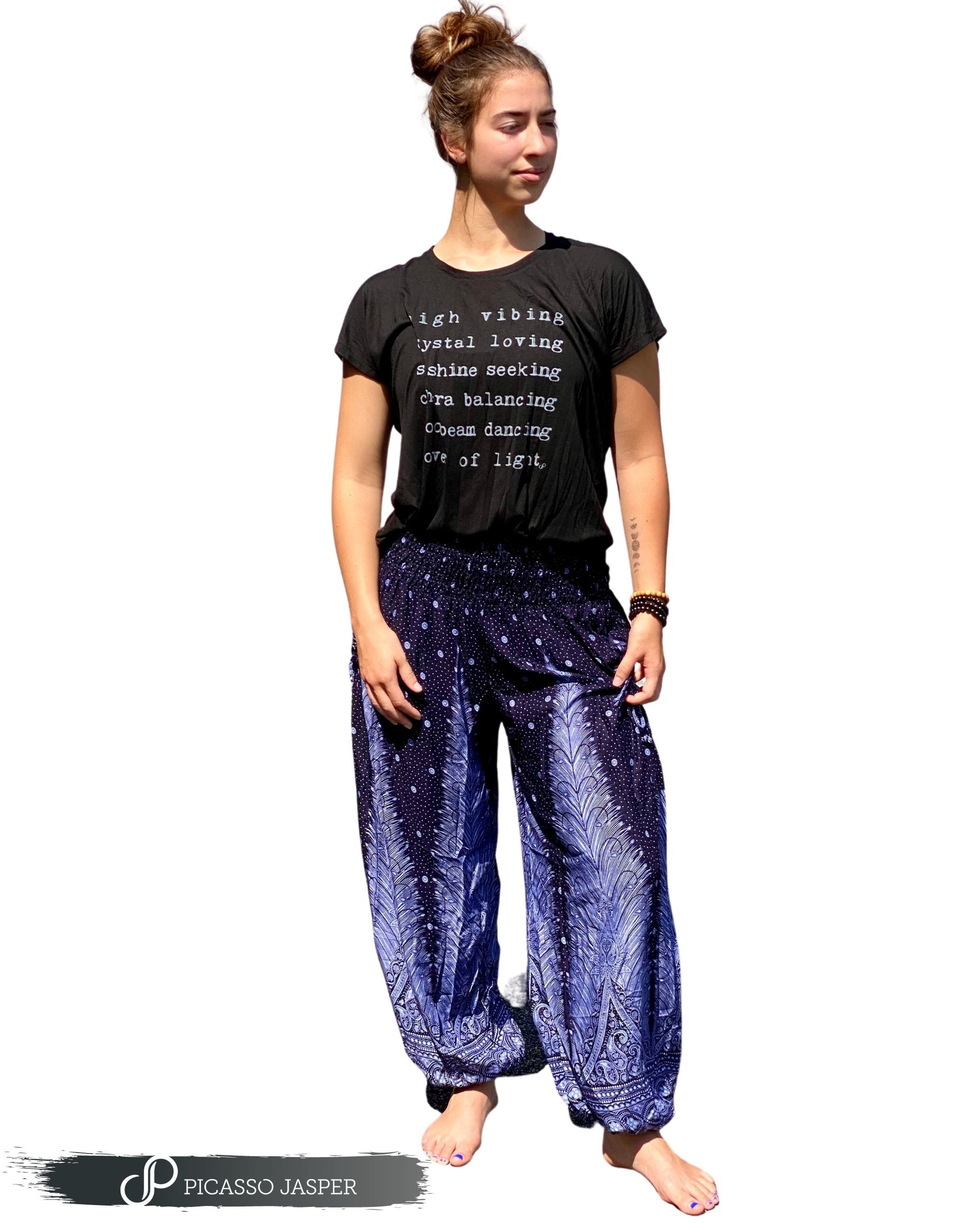 Last pair! TWO Pocket Magic Feather Pant