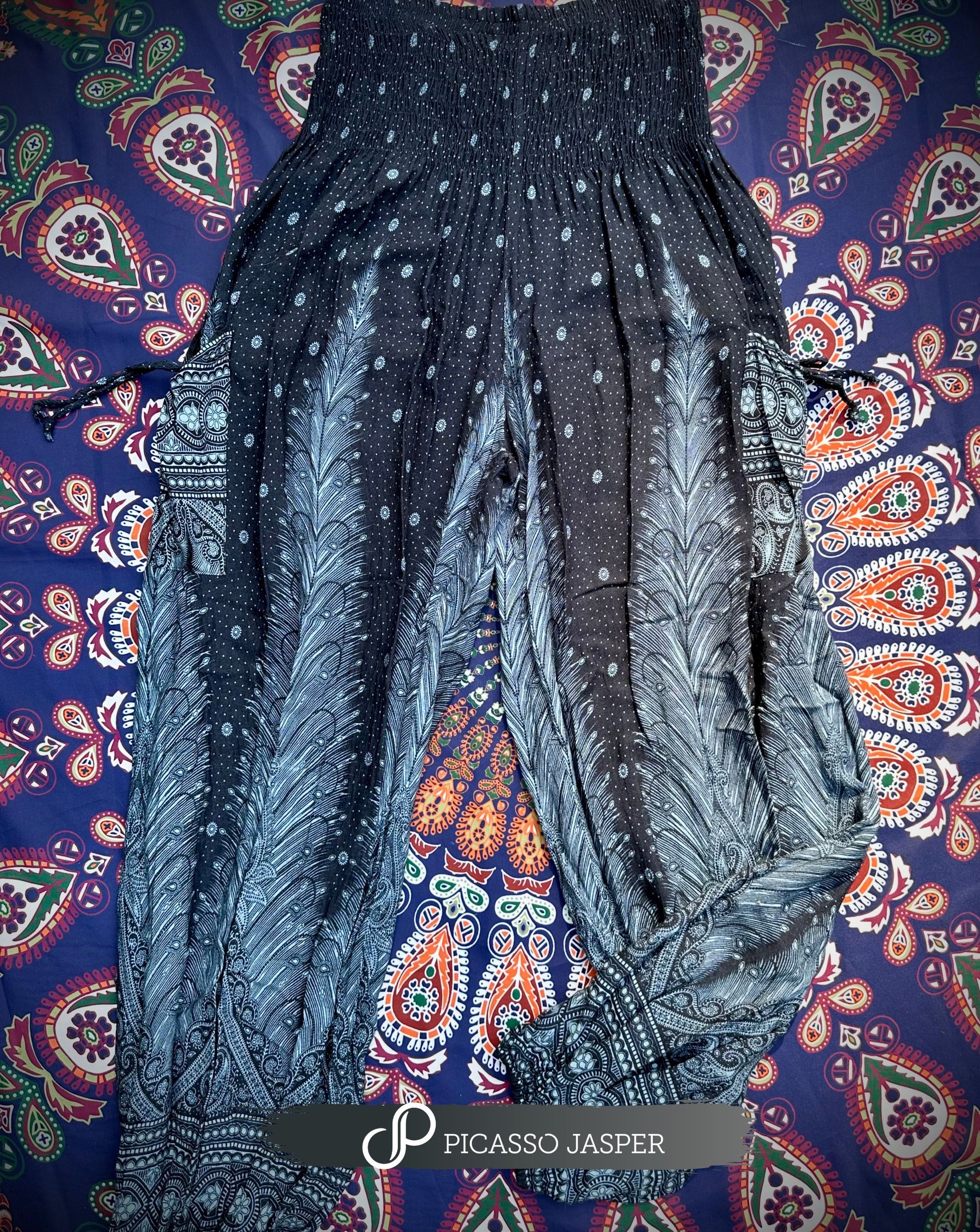 Last pair! TWO Pocket Magic Feather Pant
