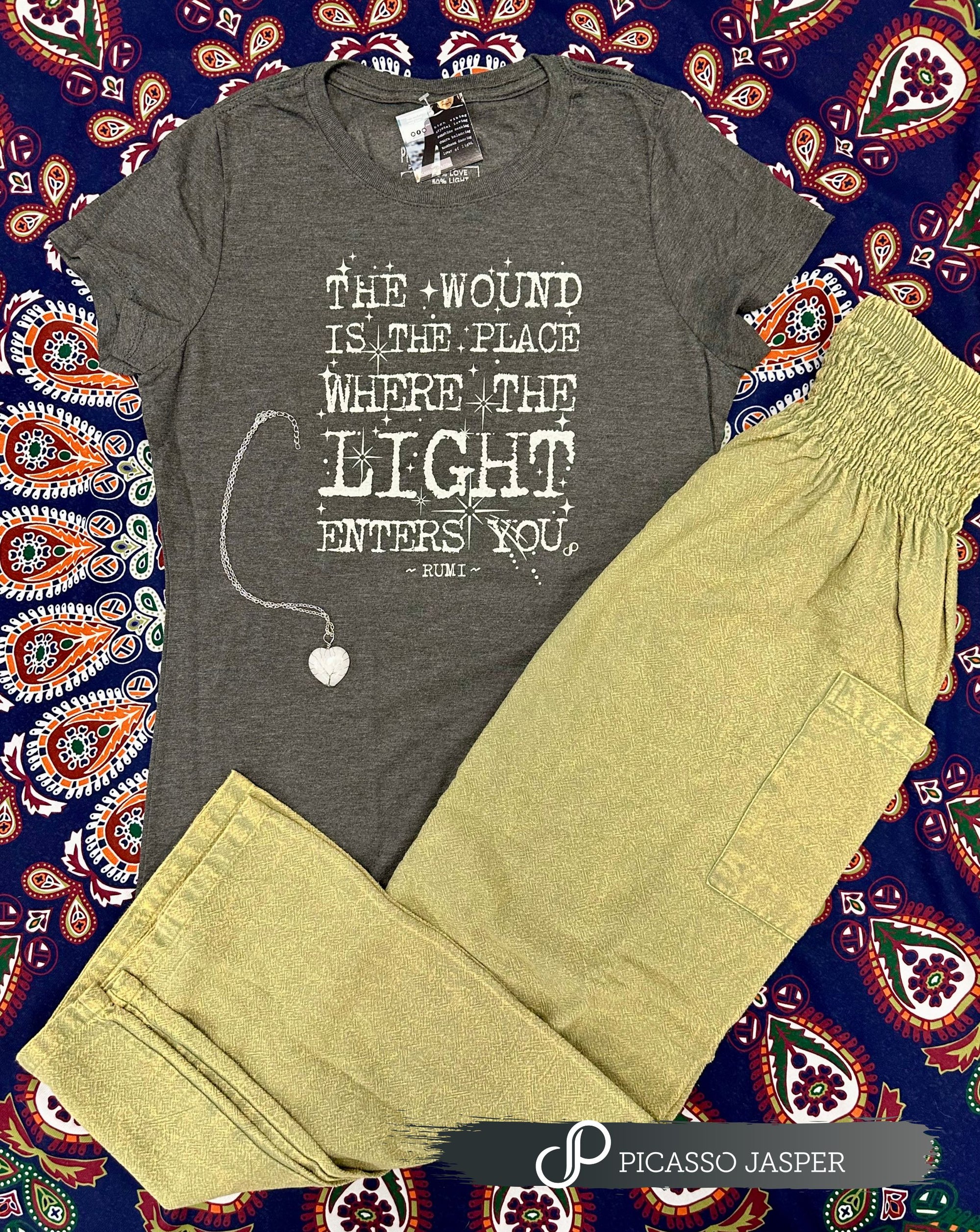 The Wound is the Place Where the Light Enters, Tee