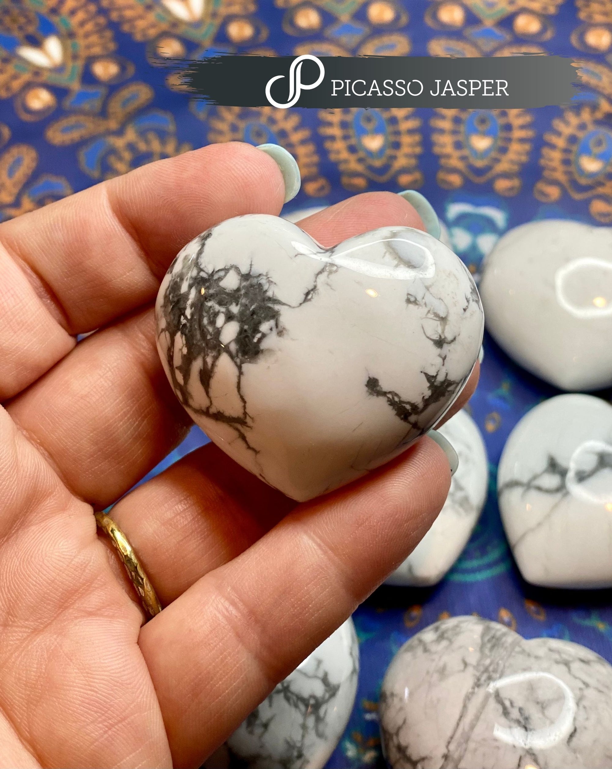 Howlite Heart- Calm, Patience & Compassion