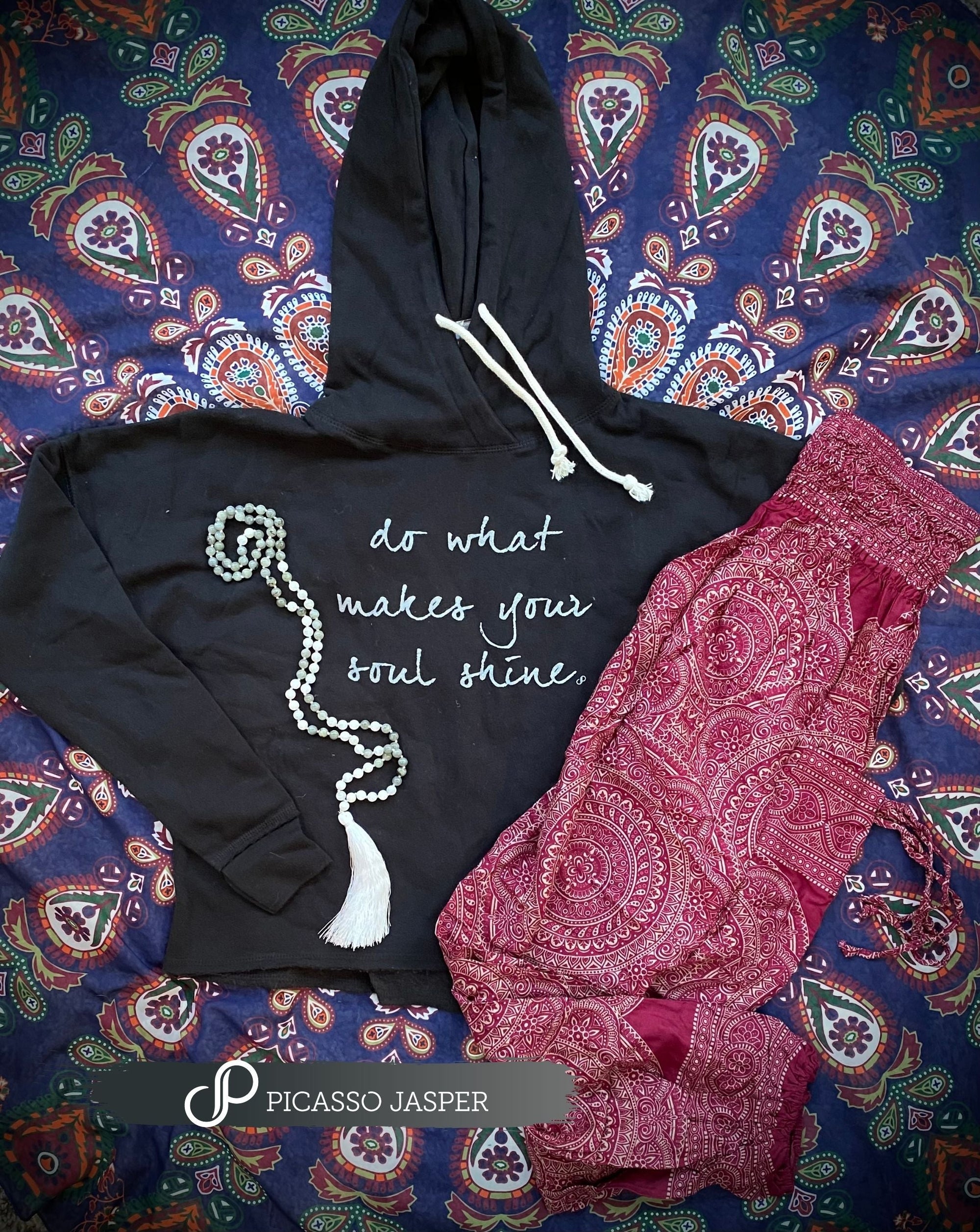 Last Ones! Do What Makes Your Soul Shine, Black Crop Hoodie