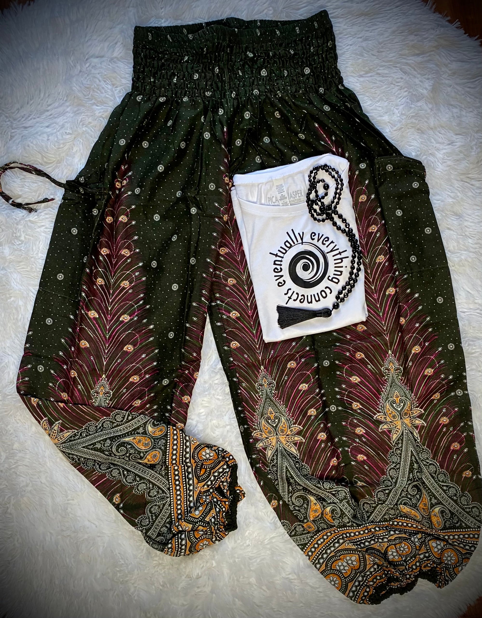 Last ones! Eventually Everything Connects + Grounding Vibes + Crystal- Bundle!