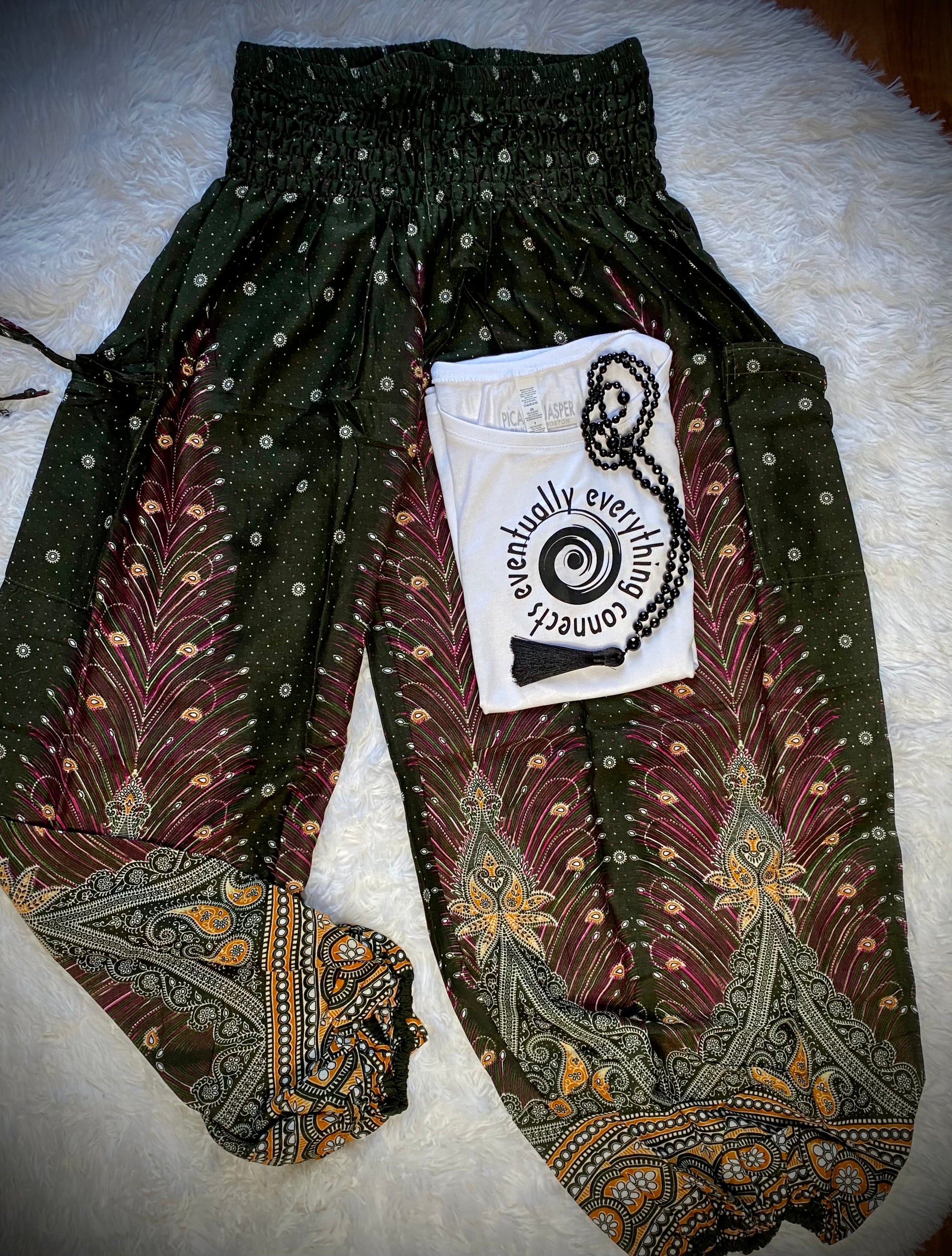 Last ones! Eventually Everything Connects + Grounding Vibes + Crystal- Bundle!