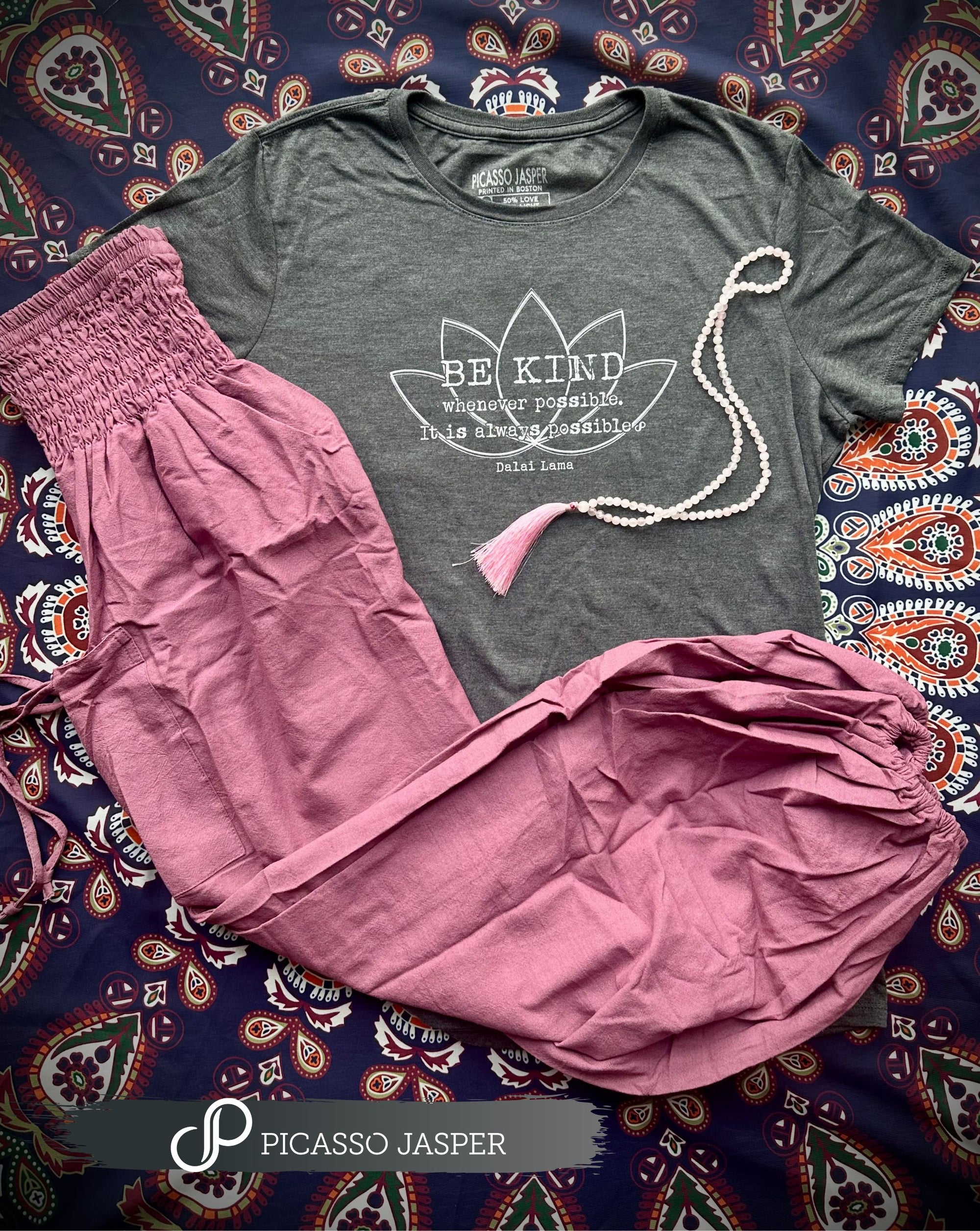 Be Kind: Sisterhood = Love & Support!