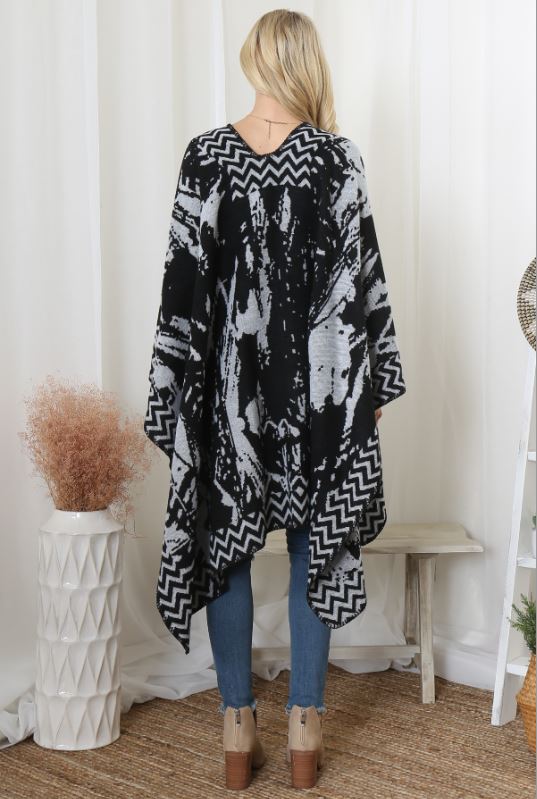 Black & White, Cozy Kimono Wrap