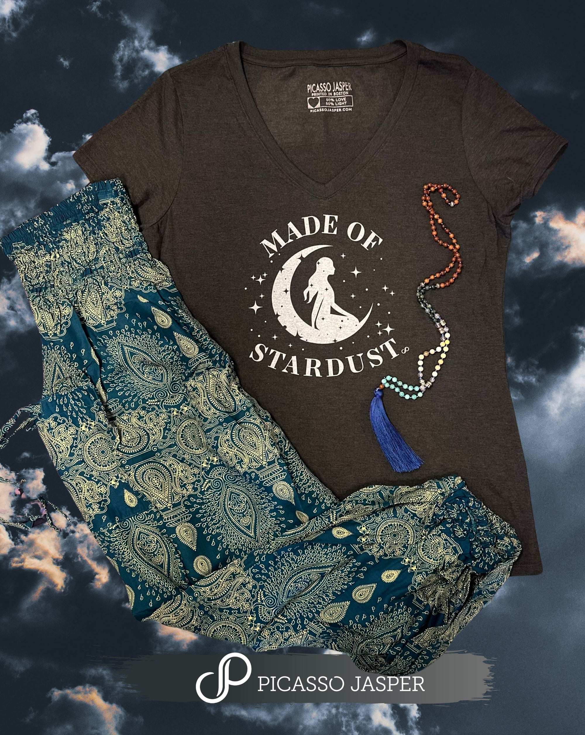 Made of Stardust, V-Neck Tee