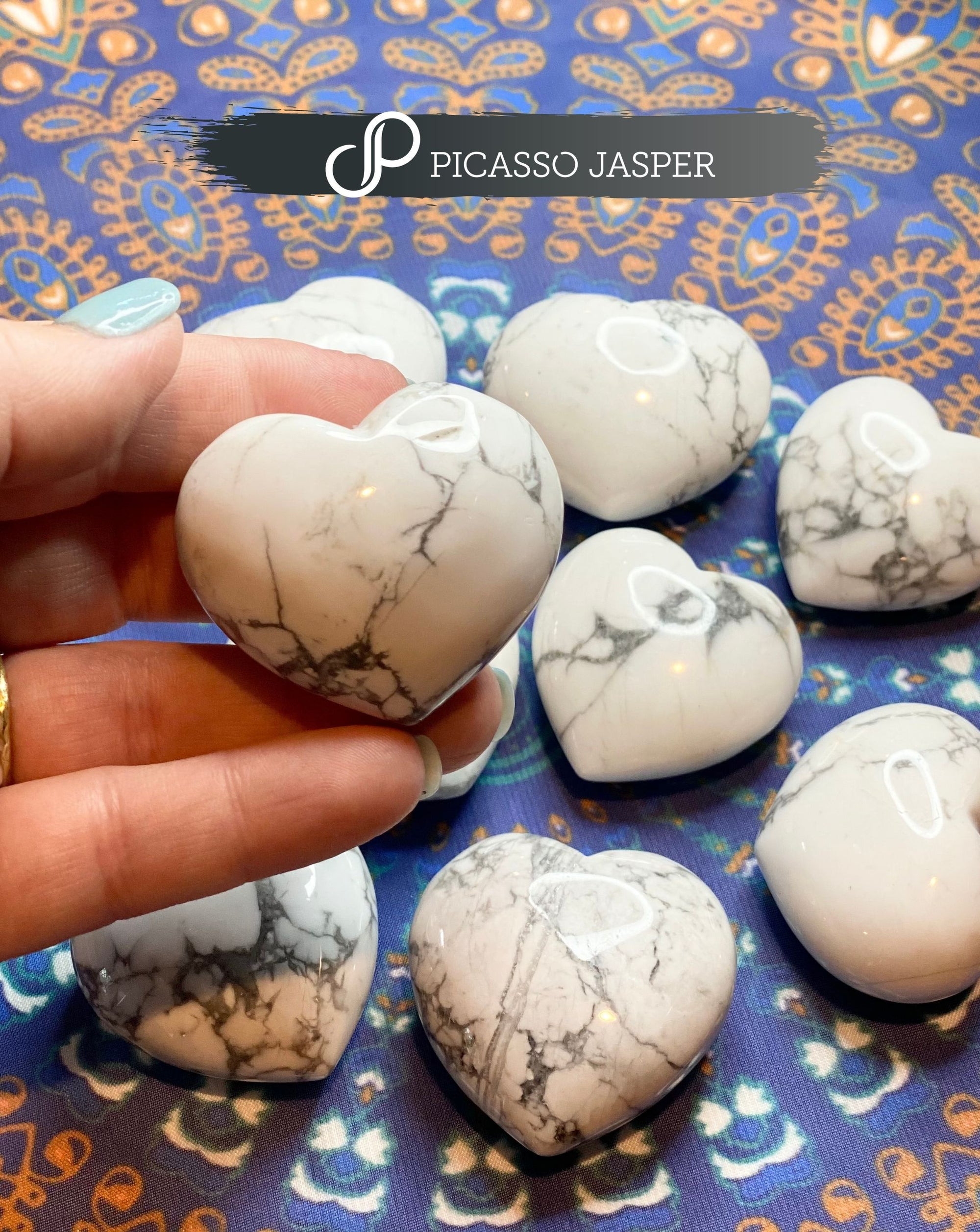 Howlite Heart- Calm, Patience & Compassion